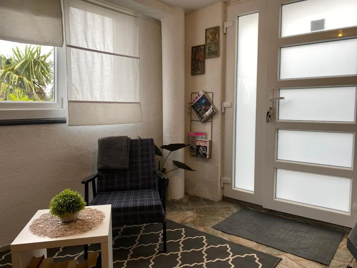 Apartment Paris Njivice